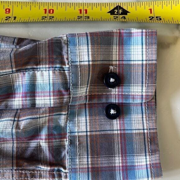 Johnnie-O Cotton Button Up Sz. L - Picture 7 of 8